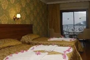 Hotel Meril